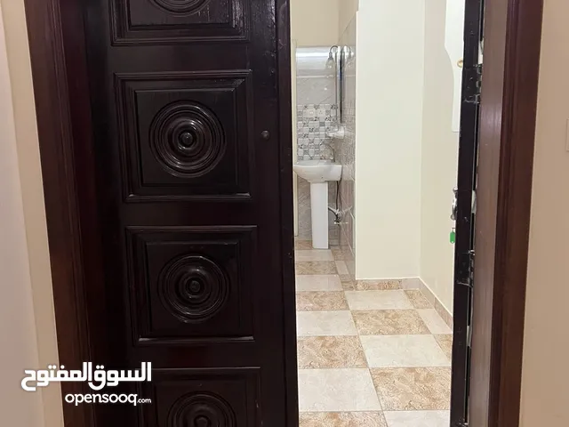220 m2 2 Bedrooms Apartments for Rent in Jeddah Al Naeem