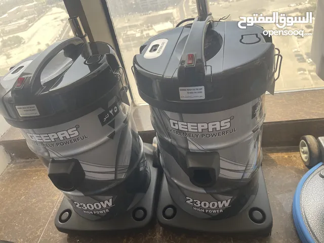 Vaccume machines with accessories, Blower machine , 2 ladders ، مكانس كهربائية جديده لم تستخدم ، مجف