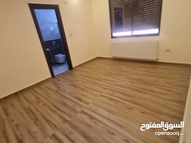 210 m2 4 Bedrooms Apartments for Sale in Amman Umm Zuwaytinah
