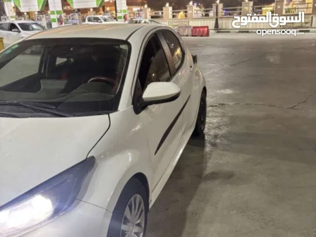 تويوتا يارس هايبرد 2022