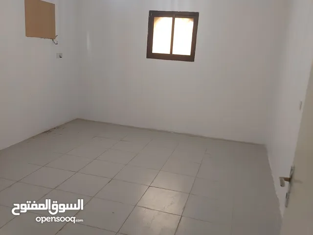 شقه للايجار حي طويق الموسي غرب الرياض عوايل