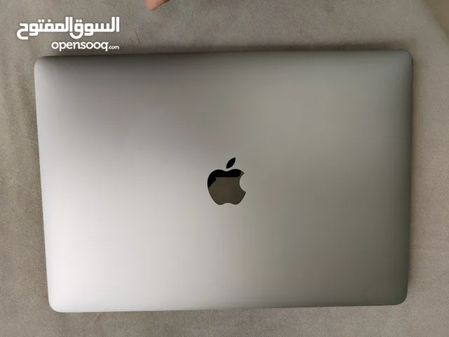 Macbook pro 2018 8 GB RAM 256 Storage for serious buyers.