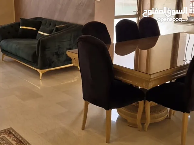 شقه مفروشه للبيع في خلدا العوجانيه قرب مسجد الهمشري مساحة 185 م