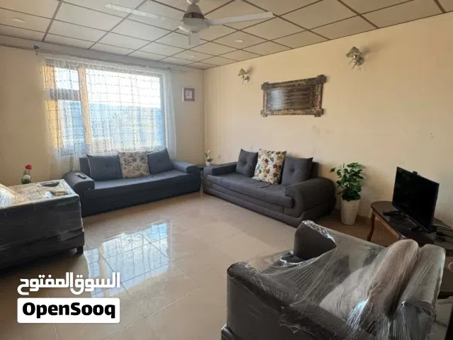 شقه للايجار في شاري روشنبيران طابق الاول مضرب شمس
