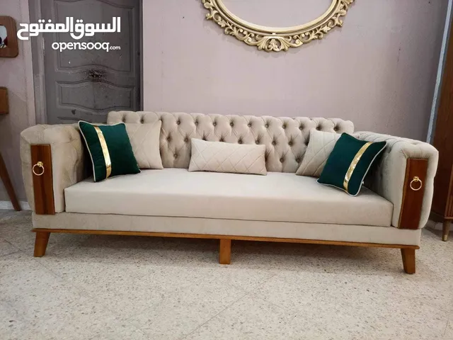 تغليف الصالونات واعاده الصبغ وصيانه الاثاث والابواب