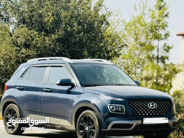 Hyundai  Venue  one  million (V) 2020