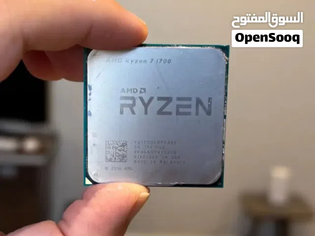 المعالج AMD Ryzen 7 1700