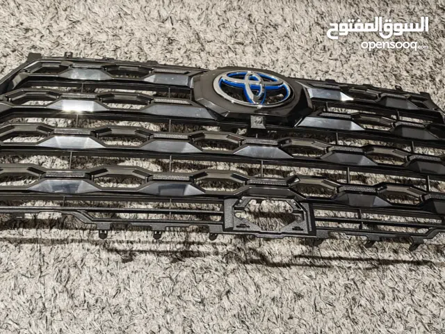 مسكرينه تندرا 2022/2026 من تويوتا اصليه 100%