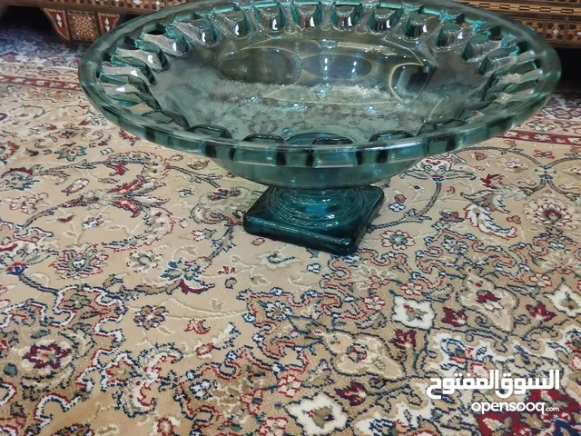 صحن مضيفة اثري اصلي بحالة ممتازة من التحف والنوادر بسعر مغري