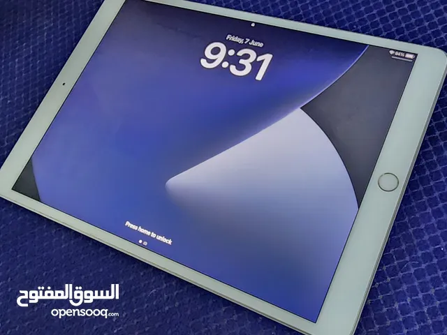 Apple iPad Air 3 64 GB in Al Dhahirah