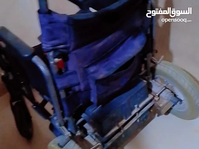 كرسي كهربائي بحالة جيدة