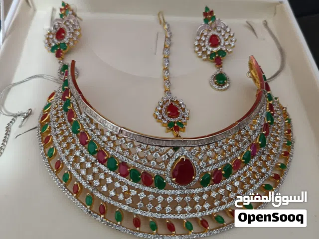 For sale nice necklace artificial colour 100% guarantee lifetime colour is not gun very good quality