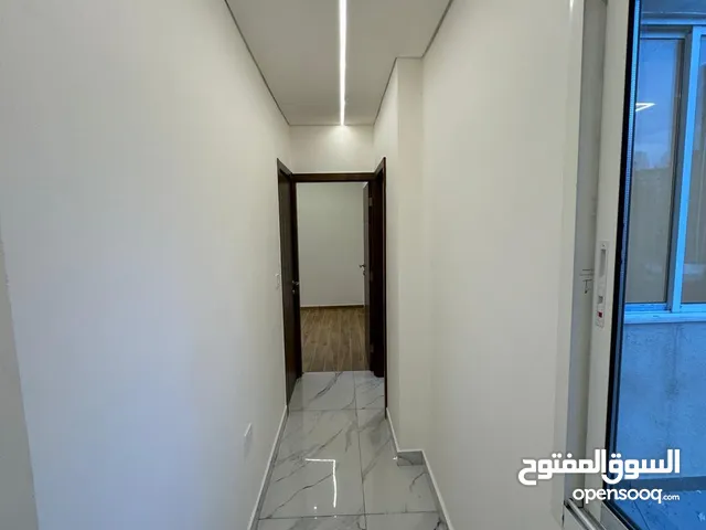 100 m2 4 Bedrooms Apartments for Sale in Beirut Ras Beirut