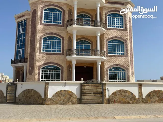 604m2 More than 6 bedrooms Villa for Sale in Dhofar Salala