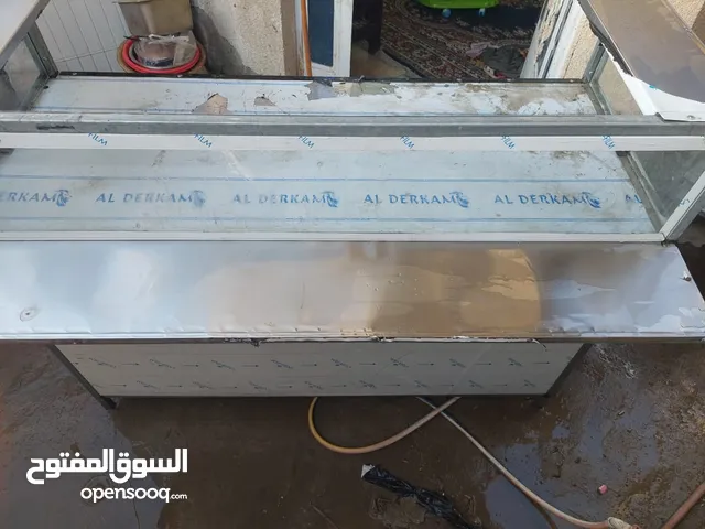 ميزا مقبلات و طباخ فلافل وفنكر
