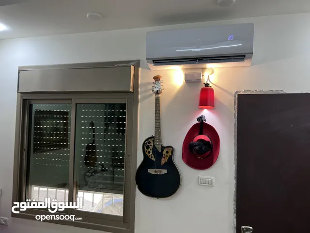 ستوديو مرتب مع موقف سيارات ،، لدكتور/ه او موظف او طالب طب او الزائرين