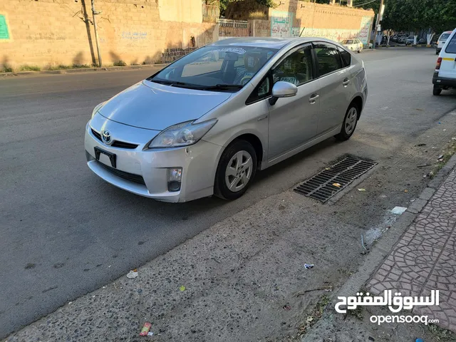 Used Toyota Prius in Sana'a