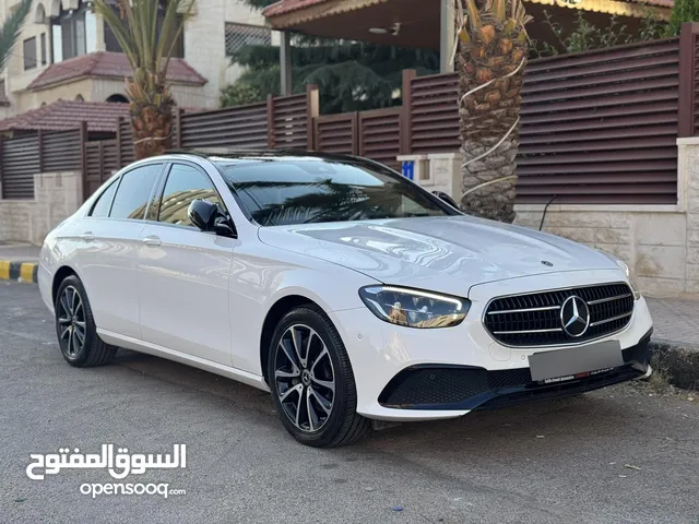 E200 2021 Fully loaded 7 Jayed 57,000 km only Panorama sunroof 1 owner