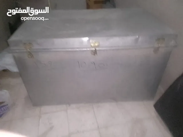 صندوق حديد جديد
