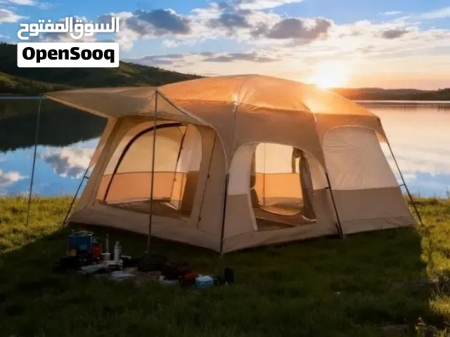 خيمة تتسع ل 4 إلى 6 أشخاص