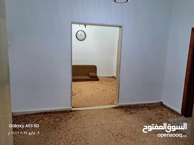 130 m2 3 Bedrooms Townhouse for Sale in Tripoli Al-Ghasi