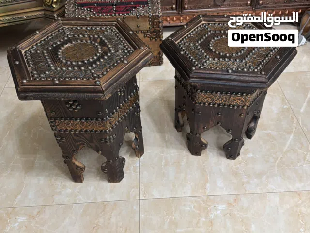 طاولات جانبيه