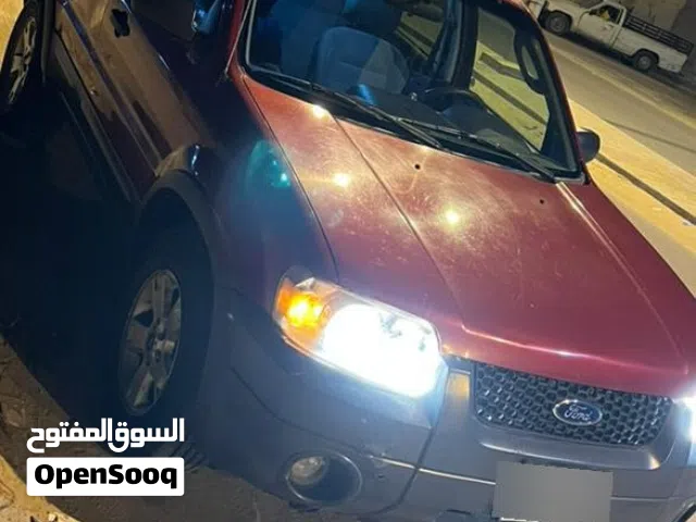 Used Ford Escape in Riqdalin