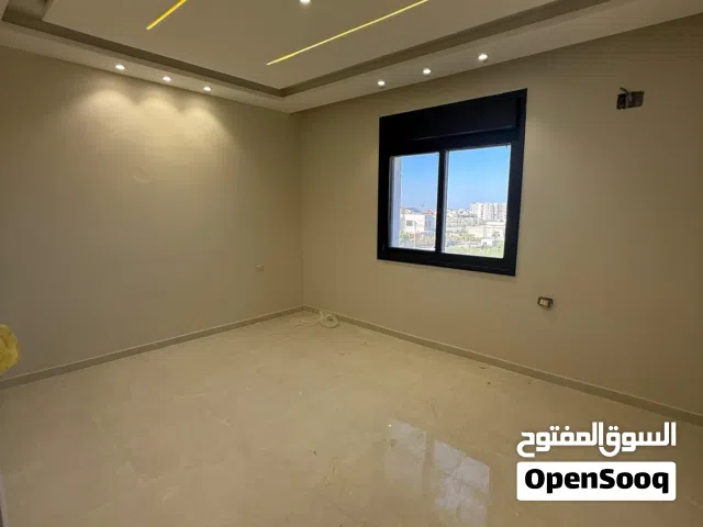 150 m2 More than 6 bedrooms Apartments for Sale in Irbid Al Rahebat Al Wardiah