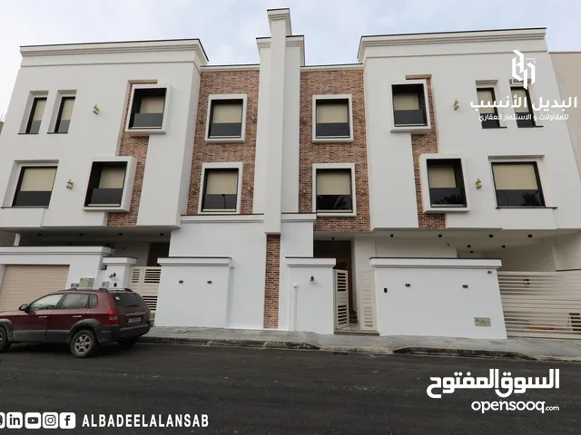 0 m2 5 Bedrooms Villa for Rent in Tripoli Souq Al-Juma'a