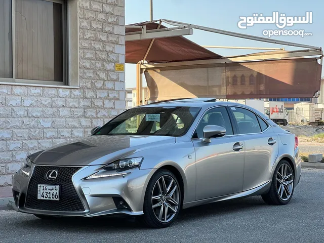 Lexus IS 2016 in Kuwait City