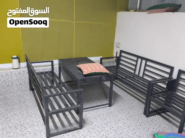 كراسي  خارجيه للحديقه حديد  ل 6 اشخاص