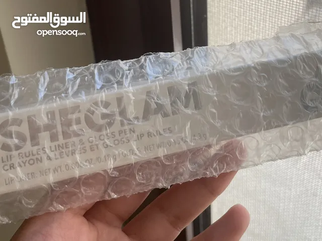 Lip Gloss & Lip Liner من SHEGLAM