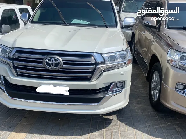 تويوتا لاند كروزر VXR 5:7