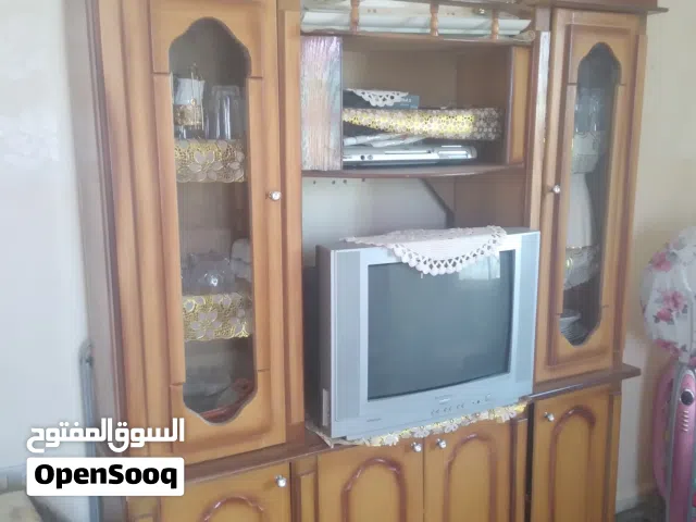 للبيع ثلاث خزان