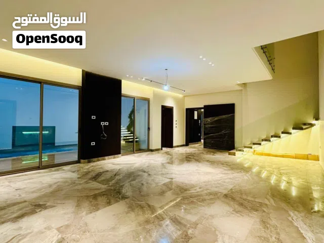 670 m2 More than 6 bedrooms Villa for Sale in Tripoli Souq Al-Juma'a