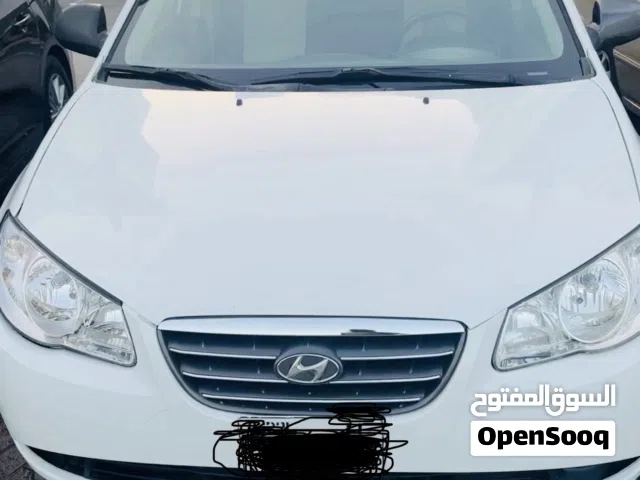 2009 هيونداي النترا Standard