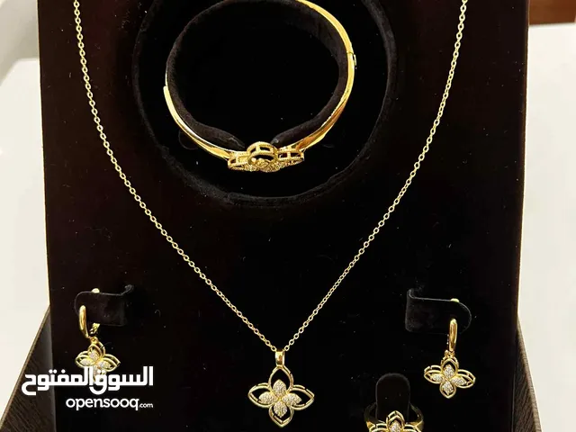  Plugs for sale in Tripoli