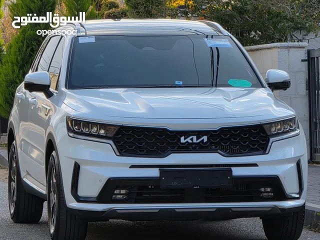كيا سورينتو هايبرد فل مع بنوراما . 2023 ترخيص 2022