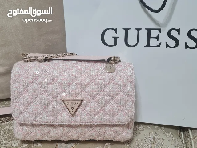 شنتة Guess original brand new للبيع