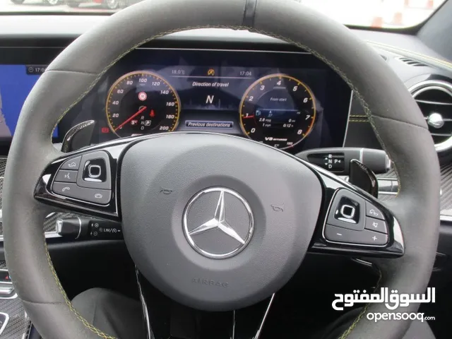 سكان مرسيدس شامواه اديشن ون وكالة AMG EDITION 1 Full Alcantara