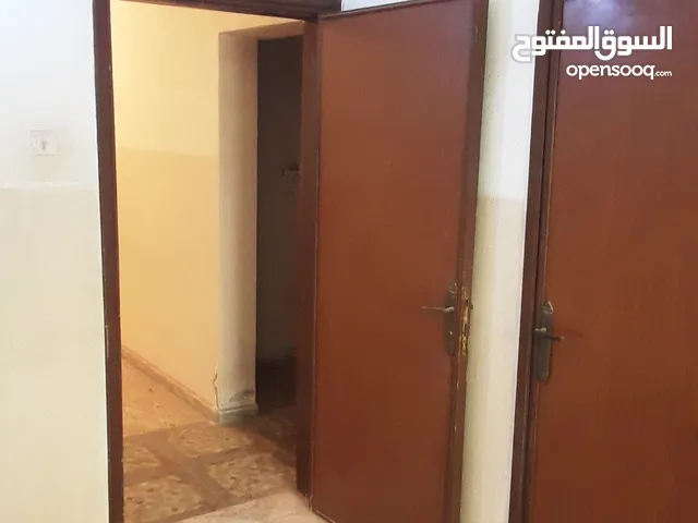 170 m2 More than 6 bedrooms Townhouse for Sale in Benghazi As-Sulmani Al-Gharbi