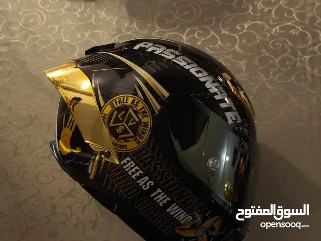 خوذة اصلية وضمان جديدة غير مستخدمة متوفر توصيل كل القياسات متوفرة