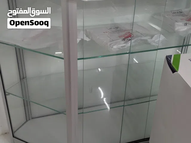 رفوف زجاحية عالية الجودة