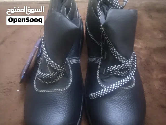 بوت سيفتي جديد مقاس 43 ماركهvaulfex