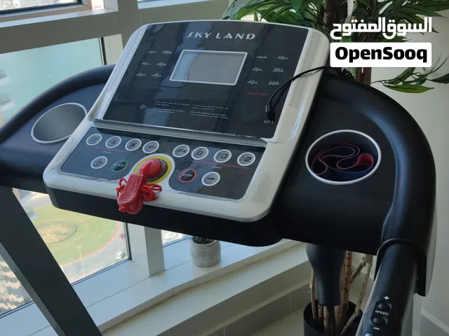 Large Belt Treadmill Urgent Selling