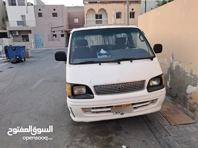 TOYOTA HIACE 2001 (Passengers)