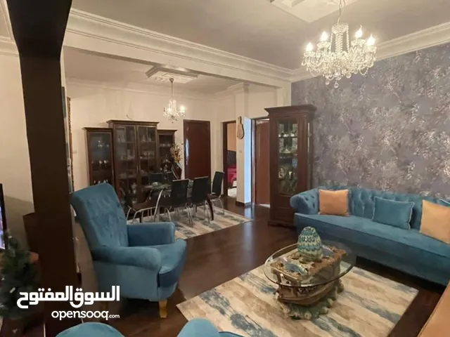 شقة للبيع شارع الجمهورية (عمارات الإستثمار)