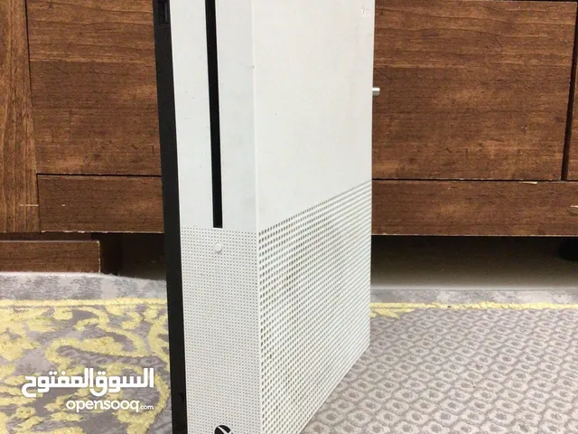 جهاز اكس بوكس ون إس Xbox one s بسعر رمزي جداا