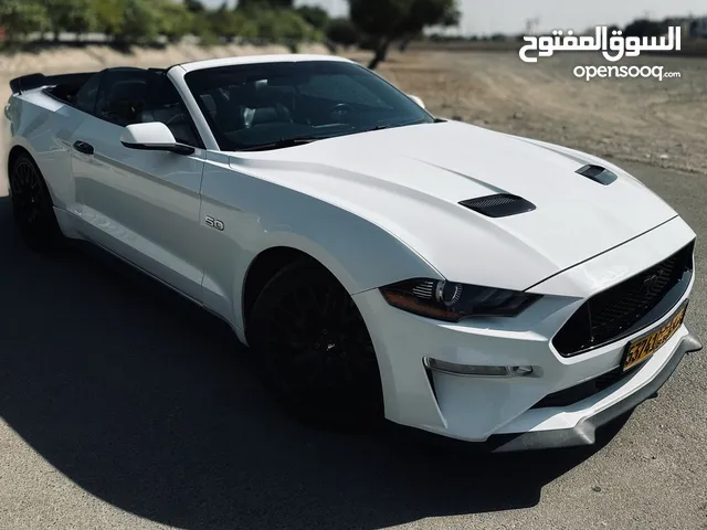 Mustang GT 2018 5.0 كشف لون ابيض