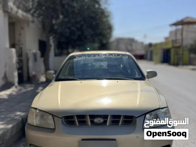 هونداي فيرنا 1999